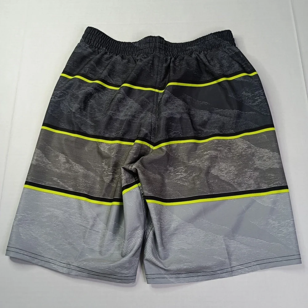 NWT Nike Wave Stripe 9